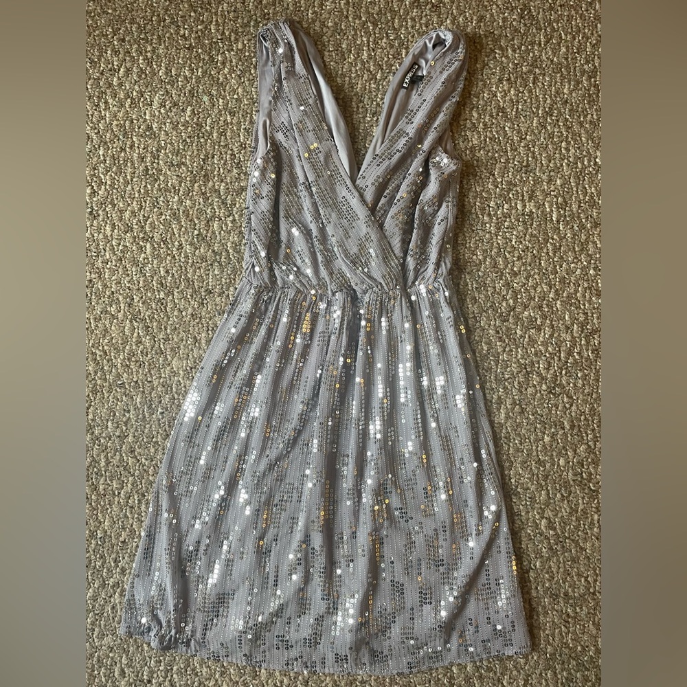 Sequined mini dress - Picture 2 of 3